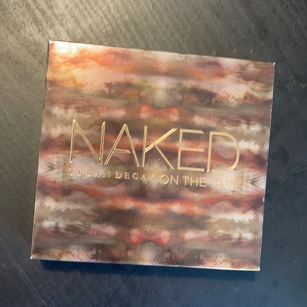 Brand new Urban decay naked on the run set